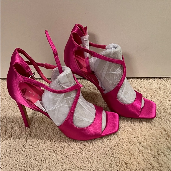 Dream Pairs Hot Pink Fuchsia Satin Stiletto Strappy Square Open Toe High Heels - Picture 5 of 9